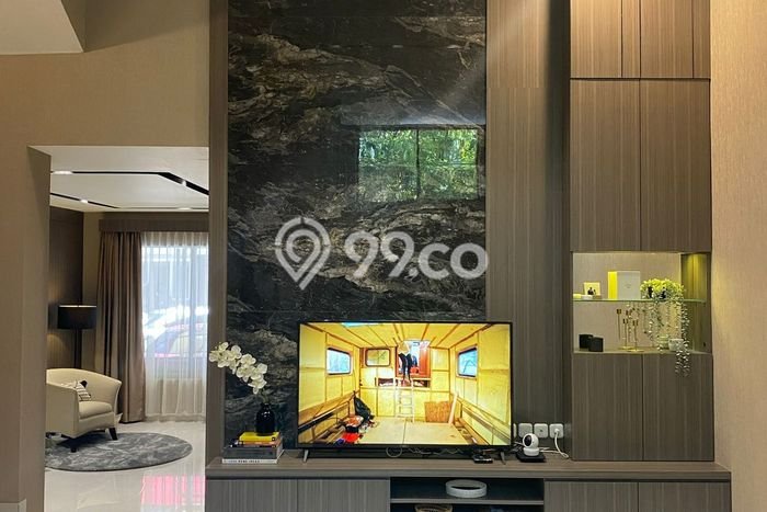 Rumah Elit Modern Tanpa Renovasi di Pantai Indah Kapuk Jakarta Utara Rumah Elit Modern Tanpa Renovasi di Pantai Indah Kapuk Jakarta Utara