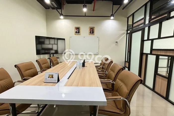 Komersial Bagus Dijual LB 164m2 Lokasi Strategis Jakarta Utara Area Cocok untuk Berbisnis Komersial Bagus Dijual LB 164m2 Lokasi Strategis Jakarta Utara Area Cocok untuk Berbisnis