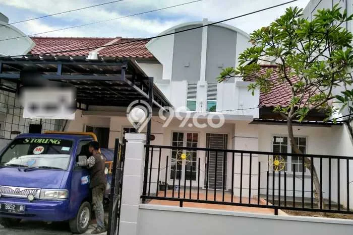 Rumah Disewakan Bekasi LT 180m2 LB 110m2 Area Harapan Indah Rumah Disewakan Bekasi LT 180m2 LB 110m2 Area Harapan Indah