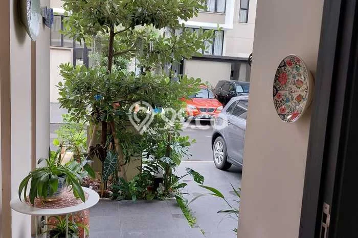 Rumah Elit Modern Tanpa Renovasi di Jakarta Garden City Jakarta Timur Rumah Elit Modern Tanpa Renovasi di Jakarta Garden City Jakarta Timur