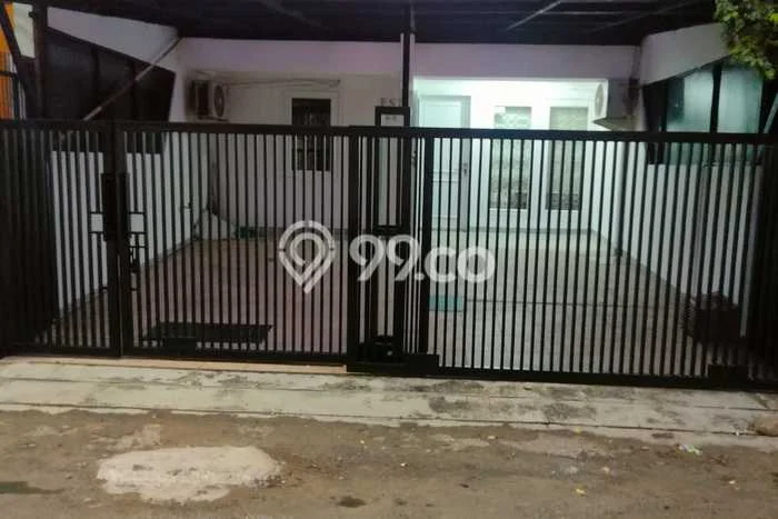 Rumah Cantik Siap Pakai Di Kelapa Gading Luas 102m2 Aman Rumah Cantik Siap Pakai Di Kelapa Gading Luas 102m2 Aman