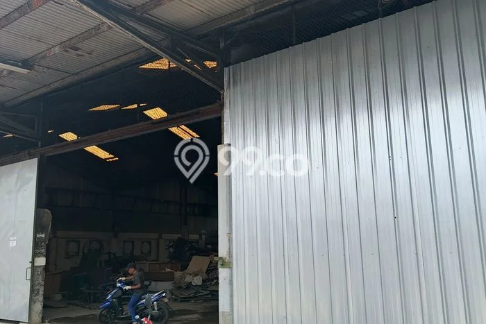 Unit Komersial Disewakan di Jakarta Barat Area Strategis Harga Kompetitif Unit Komersial Disewakan di Jakarta Barat Area Strategis Harga Kompetitif