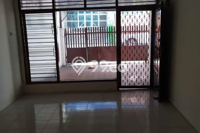 Dijual Rumah Luas Elegan Dengan View Cantik di Pluit, Jakarta Utara Dijual Rumah Luas Elegan Dengan View Cantik di Pluit, Jakarta Utara