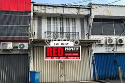 Ruko Disewa di Jakarta Utara dengan LB 200m2 Area Komersial Ramai Ruko Disewa di Jakarta Utara dengan LB 200m2 Area Komersial Ramai