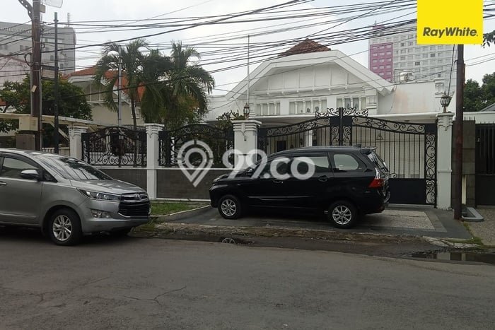 Disewakan Rumah Konsep Minimalis di Gubeng Surabaya dengan 4 KT Disewakan Rumah Konsep Minimalis di Gubeng Surabaya dengan 4 KT