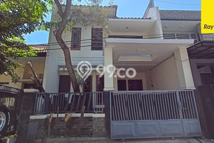 Rumah Luas Asri 4 KT Siap Pakai di Pakuwon CIty Surabaya Rumah Luas Asri 4 KT Siap Pakai di Pakuwon CIty Surabaya