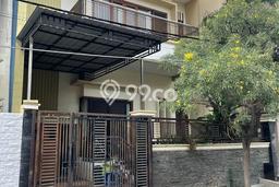 Jual Rumah Luas Megah Dengan View Cantik di Dharma Husada, Surabaya Jual Rumah Luas Megah Dengan View Cantik di Dharma Husada, Surabaya