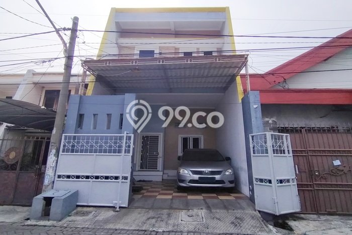 For Sale Rumah 3 Kamar Lokasi Ideal Bagus dan Strategis di Tambaksari For Sale Rumah 3 Kamar Lokasi Ideal Bagus dan Strategis di Tambaksari