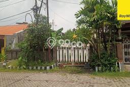 For Sale Rumah 3 Kamar Lokasi Strategis Nyaman dan Strategis di Rungkut For Sale Rumah 3 Kamar Lokasi Strategis Nyaman dan Strategis di Rungkut