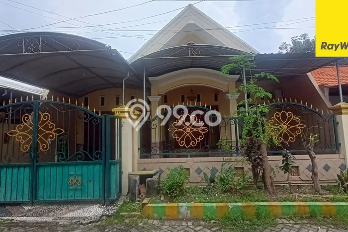 Disewakan Segera Rumah Kondisi Bagus di Kawasan Rungkut, Surabaya Disewakan Segera Rumah Kondisi Bagus di Kawasan Rungkut, Surabaya