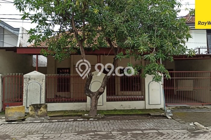 Dijual Rumah Strategis Bagus Punya 3 KT di Gayungan Surabaya SHM Dijual Rumah Strategis Bagus Punya 3 KT di Gayungan Surabaya SHM