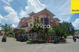 Ready to Use! Luxury House LT 496m2 Desain Elegan di Kutisari Ready to Use! Luxury House LT 496m2 Desain Elegan di Kutisari