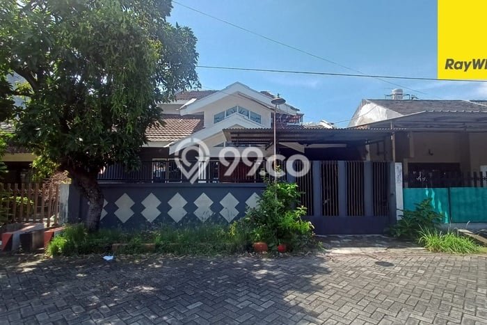 Disewakan Cepat Rumah Kondisi Bagus di Kawasan Tenggilis Mejoyo, Surabaya Disewakan Cepat Rumah Kondisi Bagus di Kawasan Tenggilis Mejoyo, Surabaya