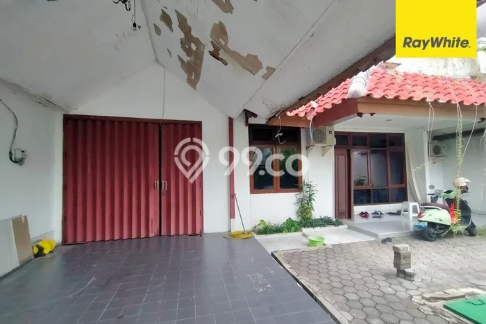 For Sale Rumah Mewah Exclusive di Mulyorejo, Surabaya For Sale Rumah Mewah Exclusive di Mulyorejo, Surabaya