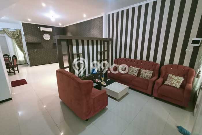 Jual Rumah Strategis Bagus Punya 3 KT di Gayungan Surabaya SHM Jual Rumah Strategis Bagus Punya 3 KT di Gayungan Surabaya SHM