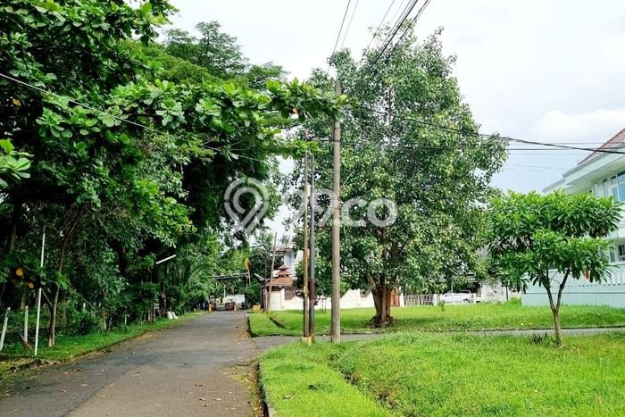 Tanah Siap Bangun Dijual di Jakarta Barat Punya Luas 251m2 Tanah Siap Bangun Dijual di Jakarta Barat Punya Luas 251m2
