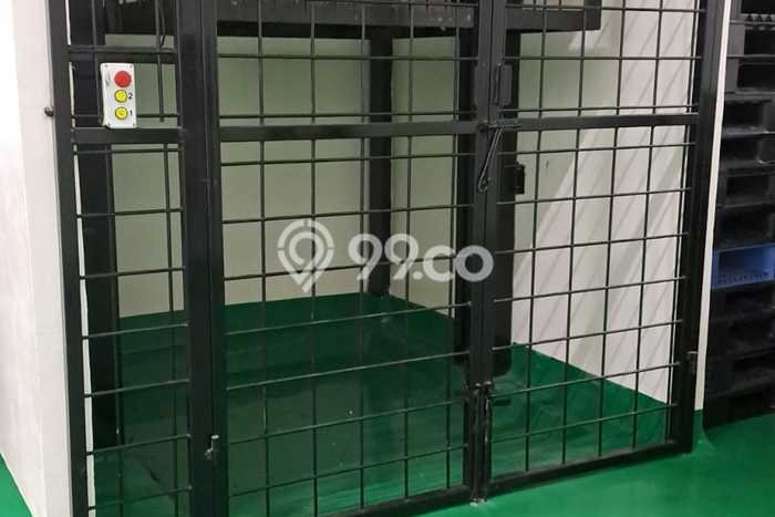 Gudang Bagus Dijual LB 180m2 Lokasi Strategis Jakarta Barat Area Cocok untuk Berbisnis Gudang Bagus Dijual LB 180m2 Lokasi Strategis Jakarta Barat Area Cocok untuk Berbisnis