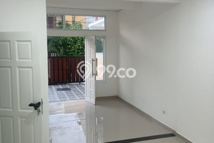 Hot Offer Hunian Mewah Ideal dan Luas di Kelapa Gading, Jakarta Utara Hot Offer Hunian Mewah Ideal dan Luas di Kelapa Gading, Jakarta Utara