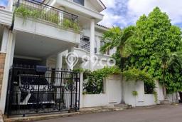 Hunian Mewah LB 330m2 Siap Pakai Desain Elegan di Taman Galaxy, Bekasi Hunian Mewah LB 330m2 Siap Pakai Desain Elegan di Taman Galaxy, Bekasi