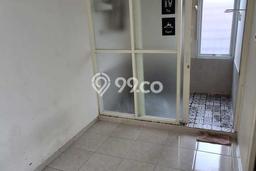 Lokasi strategis! Rumah siap pakai dikontrakkan di Tarumajaya LB 90m2 Lokasi strategis! Rumah siap pakai dikontrakkan di Tarumajaya LB 90m2