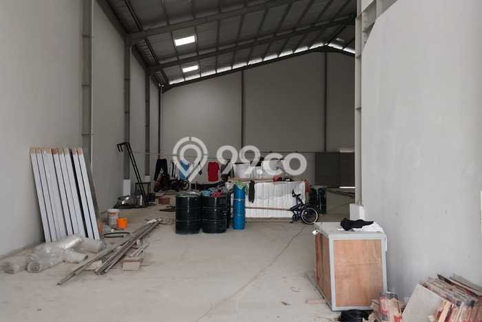 Unit Pabrik Tersedia di Cikarang Spesifikasi LB 800m2 Unit Pabrik Tersedia di Cikarang Spesifikasi LB 800m2
