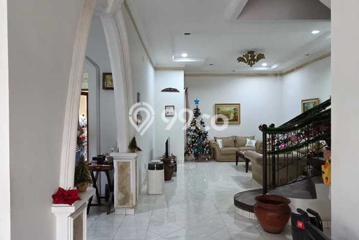 Rumah Mewah Dijual LT 136m2 di Kelapa Gading, Jakarta Utara Rumah Mewah Dijual LT 136m2 di Kelapa Gading, Jakarta Utara