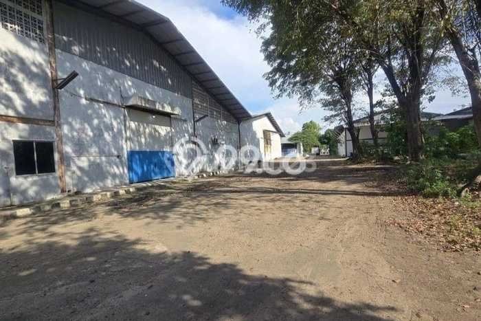 Pabrik untuk Disewa di Pusat Tangerang Luas Bangunan 12000m2 Pabrik untuk Disewa di Pusat Tangerang Luas Bangunan 12000m2
