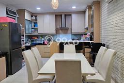 Jual Rumah Eksklusif 6 KT di Taman Palem, Jakarta Barat Jual Rumah Eksklusif 6 KT di Taman Palem, Jakarta Barat