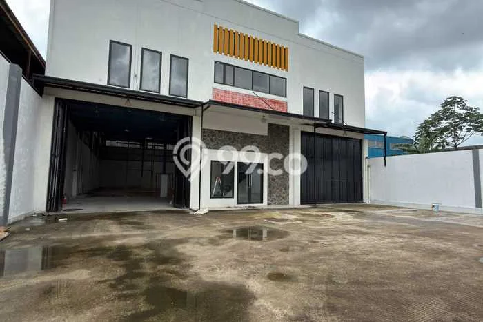 Disewakan Gudang di Kawasan Ramai Bekasi Luas 1m2 Disewakan Gudang di Kawasan Ramai Bekasi Luas 1m2