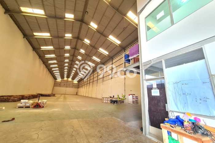 Untuk Disewa Gudang di Ciracas Jakarta Timur LT 1816m2, LB 1816m2 Untuk Disewa Gudang di Ciracas Jakarta Timur LT 1816m2, LB 1816m2