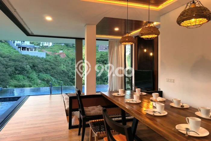 Vila Strategis Kawasan , Ukuran 215m2m², Dekat ke berbagai kebutuhan Vila Strategis Kawasan , Ukuran 215m2m², Dekat ke berbagai kebutuhan