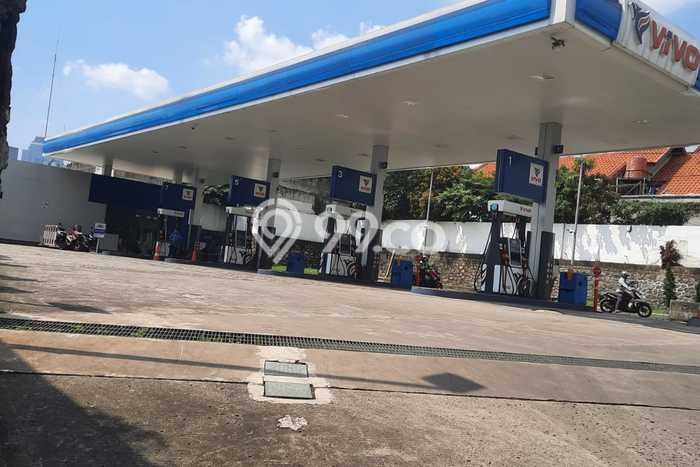 Unit Komersial Dijual di Jakarta Selatan LT 1878m2 & LB 460m2 Unit Komersial Dijual di Jakarta Selatan LT 1878m2 & LB 460m2
