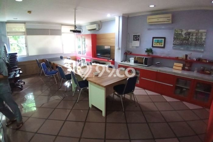 Dijual! Kantor di Cikini Jakarta Pusat LT 290m2 / LB 904m2 Kawasan Bisnis Dijual! Kantor di Cikini Jakarta Pusat LT 290m2 / LB 904m2 Kawasan Bisnis