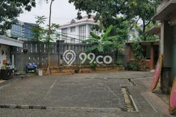 Hunian Mewah Siap Huni LT 655m2 di Kebayoran Baru, Jakarta Selatan Hunian Mewah Siap Huni LT 655m2 di Kebayoran Baru, Jakarta Selatan