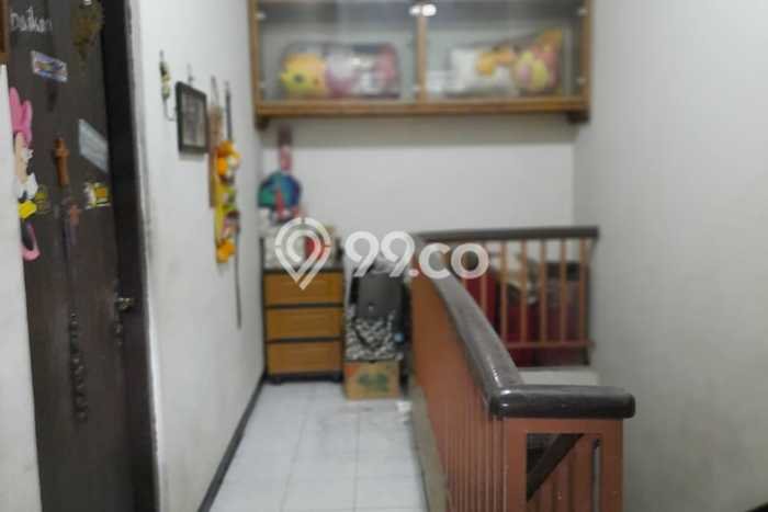 For Sale! Premium House LT 333m2 Desain Elegan di Duren Tiga For Sale! Premium House LT 333m2 Desain Elegan di Duren Tiga