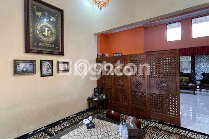 Best Deal Hunian Premium Ideal dan Luas di Wiyung, Surabaya Best Deal Hunian Premium Ideal dan Luas di Wiyung, Surabaya