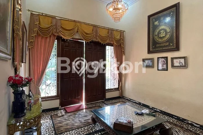 Best Deal Hunian Premium Ideal dan Luas di Wiyung, Surabaya Best Deal Hunian Premium Ideal dan Luas di Wiyung, Surabaya
