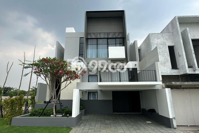 Best Deal Hunian Premium Ideal dan Luas di Lakarsantri, Surabaya Best Deal Hunian Premium Ideal dan Luas di Lakarsantri, Surabaya