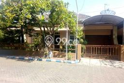 For Sale Rumah 4 Kamar Lokasi Strategis Bagus dan Strategis di Sidoarjo For Sale Rumah 4 Kamar Lokasi Strategis Bagus dan Strategis di Sidoarjo