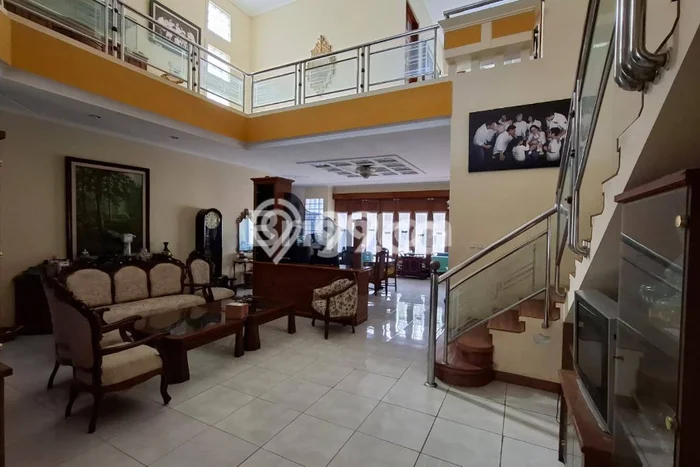 Hunian Mewah Dijual LT 450m2 di Sukolilo, Surabaya Hunian Mewah Dijual LT 450m2 di Sukolilo, Surabaya