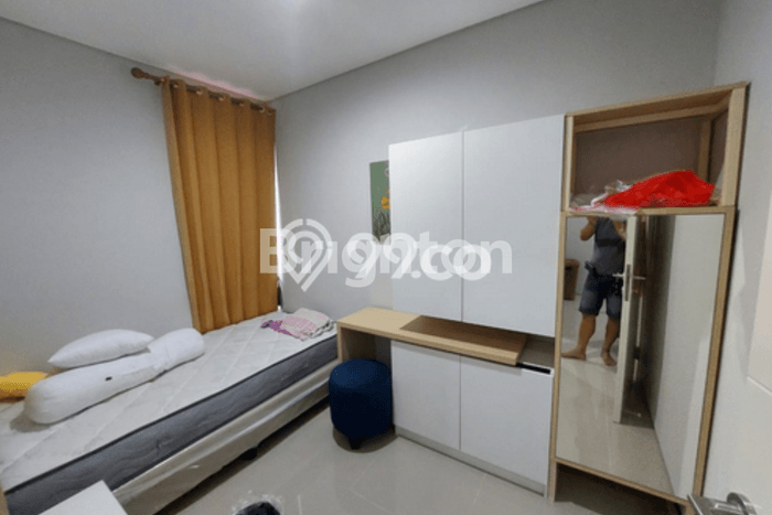 For Sale Hunian Rumah Nyaman 3 Kamar di Citraland, Surabaya For Sale Hunian Rumah Nyaman 3 Kamar di Citraland, Surabaya