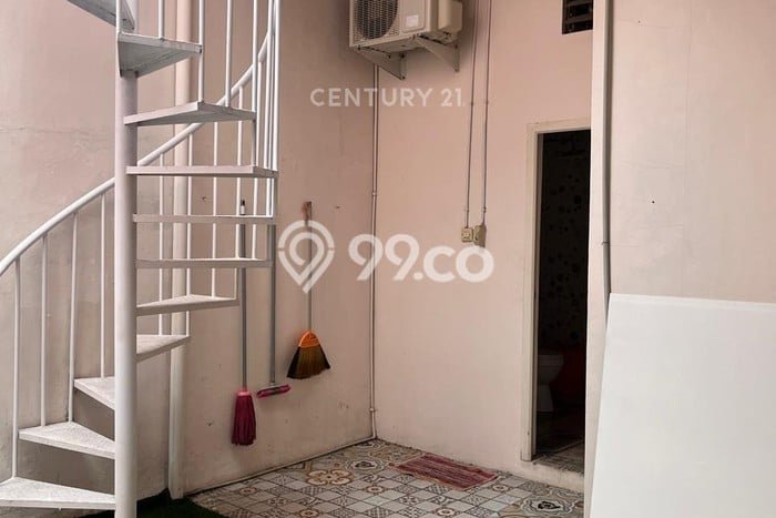 Disewakan! Rumah 3 Kamar Tidur &
2 Kamar Mandi di Cilegon Indah, Cilegon Disewakan! Rumah 3 Kamar Tidur &
2 Kamar Mandi di Cilegon Indah, Cilegon