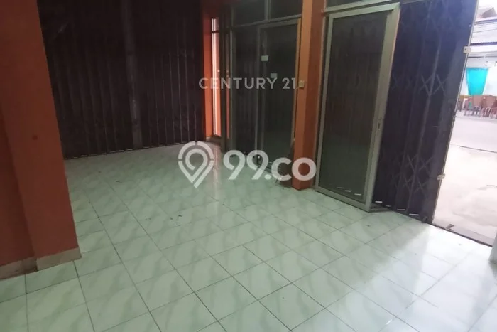KAWASAN KOMERSIAL! Ruko Disewakan di Jombang, Luas 60m2m², Lokasi Premium KAWASAN KOMERSIAL! Ruko Disewakan di Jombang, Luas 60m2m², Lokasi Premium