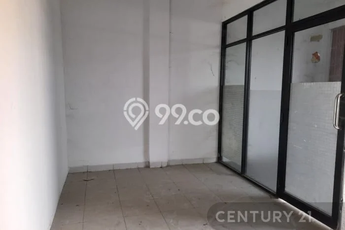 Unit Ruko disewakan di Cipocok Jaya Serang dengan LT 200m2 / LB 137m2 Unit Ruko disewakan di Cipocok Jaya Serang dengan LT 200m2 / LB 137m2