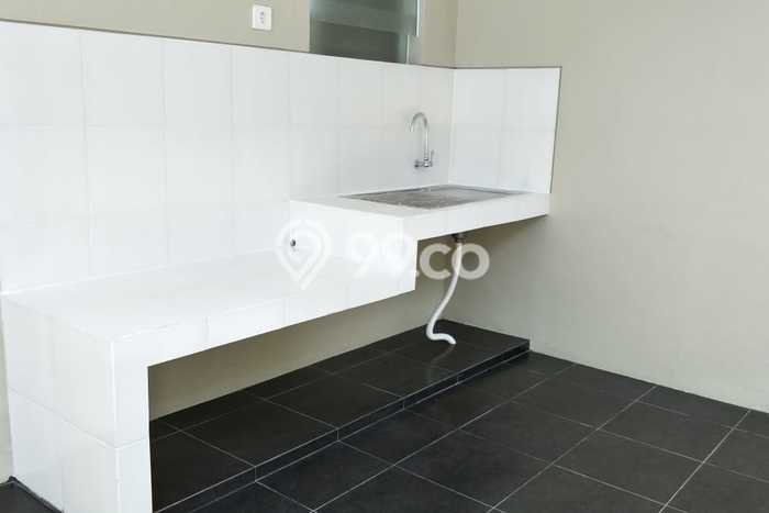 For Sale Rumah 3 Kamar Lokasi Strategis Nyaman dan Strategis di Pakal For Sale Rumah 3 Kamar Lokasi Strategis Nyaman dan Strategis di Pakal
