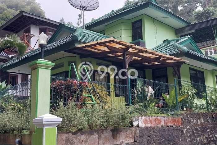 Vila Berkembang di Prigen, Area 265m2m², Area Nyaman Vila Berkembang di Prigen, Area 265m2m², Area Nyaman