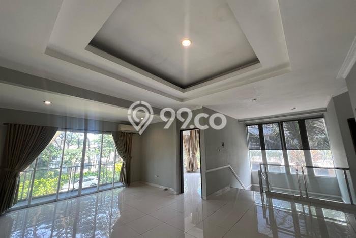 Hunian Mewah Dijual LT 320m2 di BSD, Tangerang Selatan Hunian Mewah Dijual LT 320m2 di BSD, Tangerang Selatan