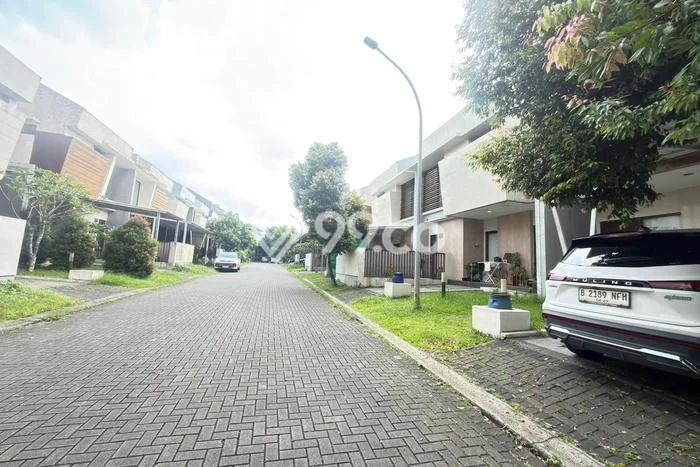 Dijual Rumah Elit Exclusive di BSD, Tangerang Selatan Dijual Rumah Elit Exclusive di BSD, Tangerang Selatan