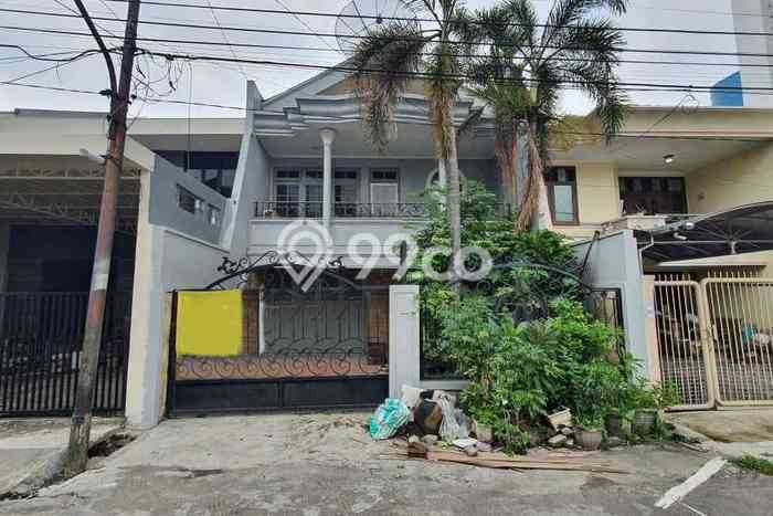 Disewakan segera hunian minimalis lokasi strategis 5 Kamar di Dukuh Pakis, Surabaya Disewakan segera hunian minimalis lokasi strategis 5 Kamar di Dukuh Pakis, Surabaya