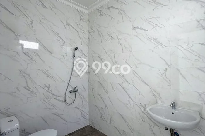 Dijual Rumah Modern 4 KT di Citraland, Surabaya Dijual Rumah Modern 4 KT di Citraland, Surabaya